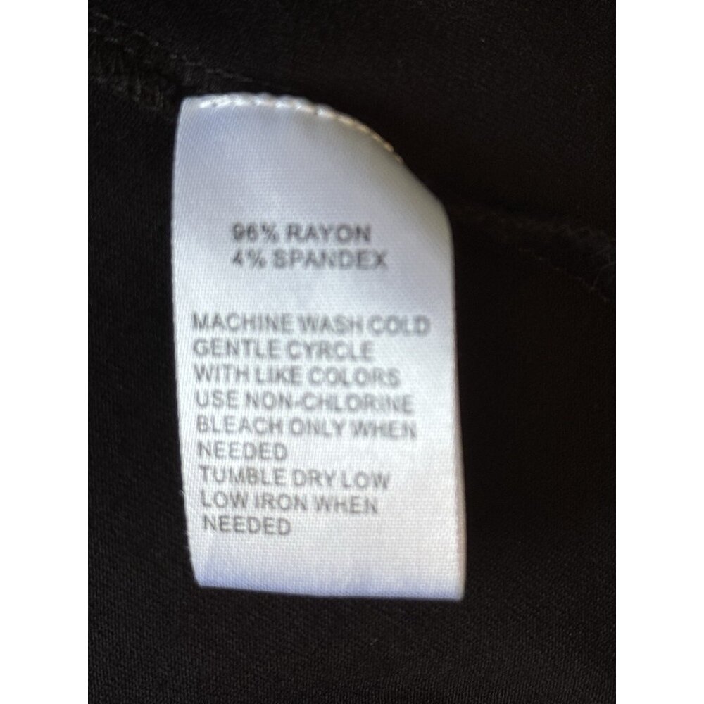 Cynthia Steffe Women’s Small Petite Black Sleeveless Draped Top Quiet Luxury - Picture 6 of 8